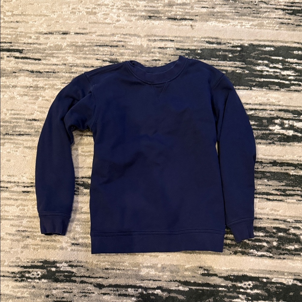 Women’s lululemon crewneck